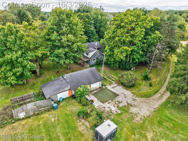 8296 N Center Road, Mount Morris, MI 48458
