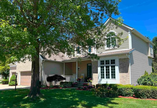 50738 Pickett Ridge Court, Granger, IN 46530