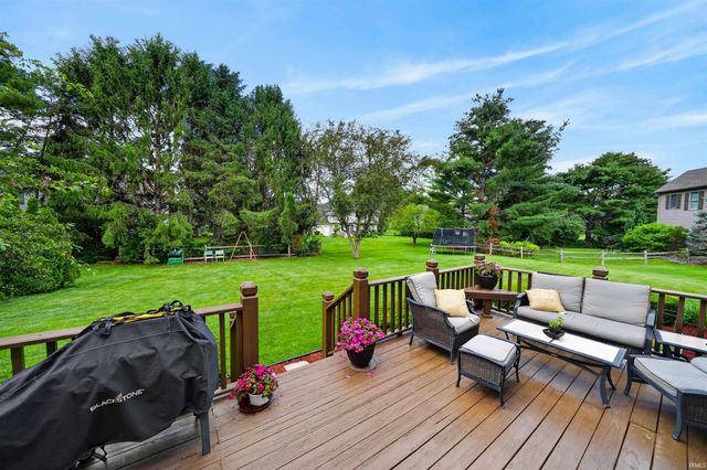 50738 Pickett Ridge Court, Granger, IN 46530