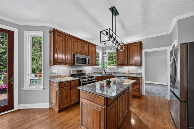 50738 Pickett Ridge Court, Granger, IN 46530