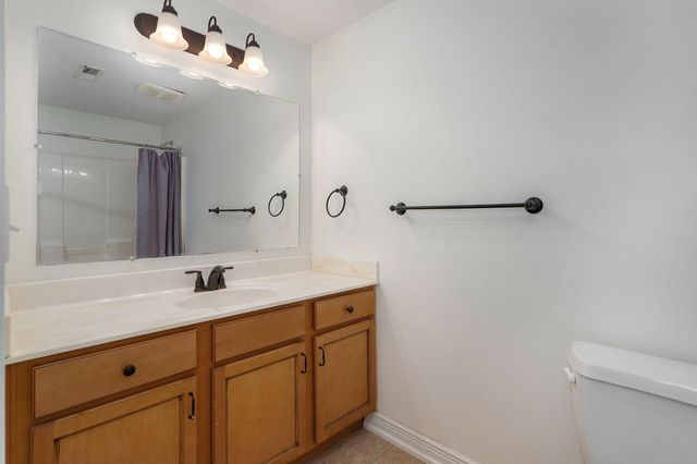 2732 S Fr 241, Rogersville, MO 65742