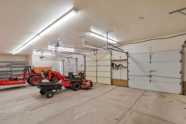 2732 S Fr 241, Rogersville, MO 65742