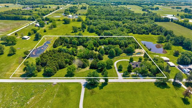 2732 S Fr 241, Rogersville, MO 65742
