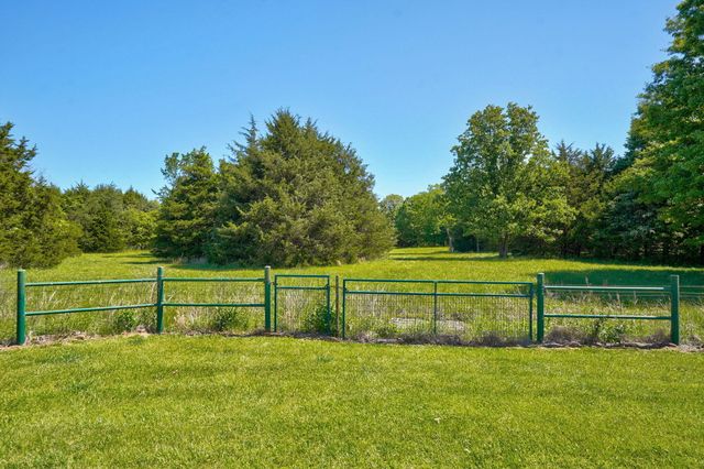 2732 S Fr 241, Rogersville, MO 65742