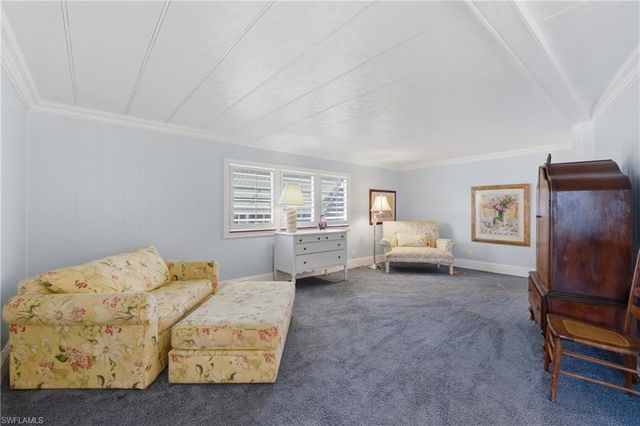502 Pine Tree CT, North Fort Myers, FL 33917