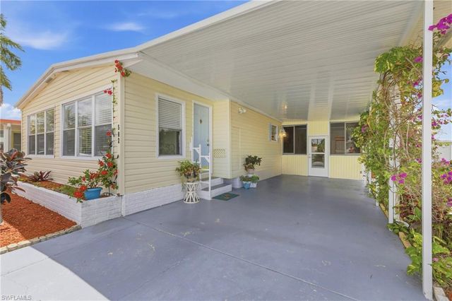 502 Pine Tree CT, North Fort Myers, FL 33917