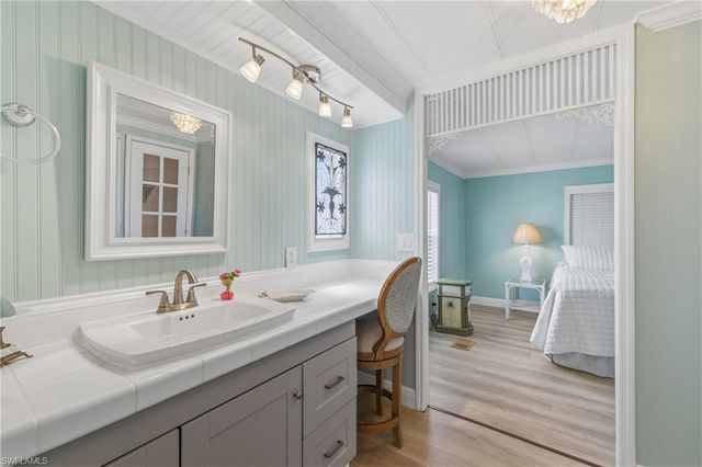 502 Pine Tree CT, North Fort Myers, FL 33917