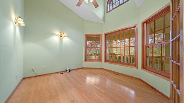 606 SLIPPERY ROCK Drive, Dixon, IL 61021