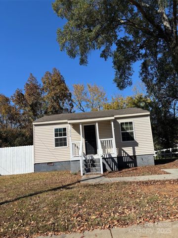 3512 Jonquil Street, Charlotte, NC 28211