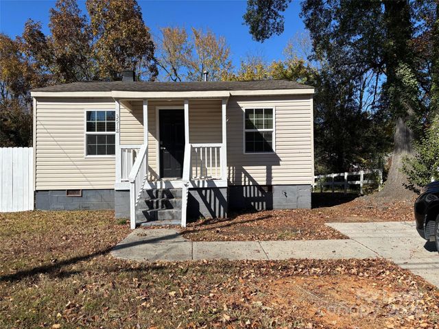 3512 Jonquil Street, Charlotte, NC 28211