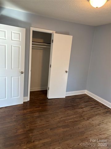 3512 Jonquil Street, Charlotte, NC 28211