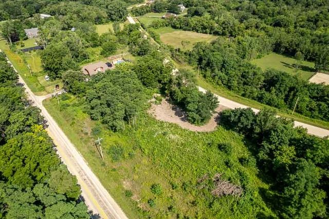 7902 Prairie Hill Road, South Beloit, IL 61080