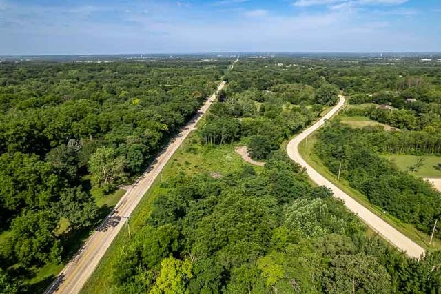 7902 Prairie Hill Road, South Beloit, IL 61080
