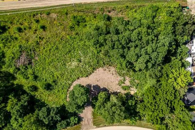 7902 Prairie Hill Road, South Beloit, IL 61080