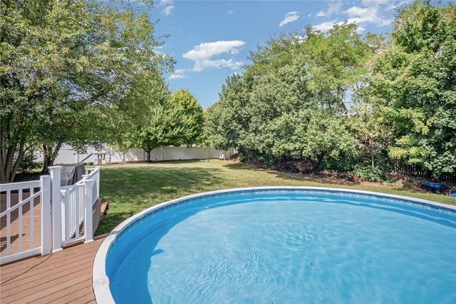 5 Alton Way, Henrietta, NY 14586