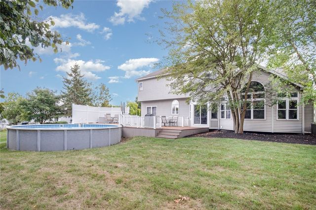 5 Alton Way, Henrietta, NY 14586
