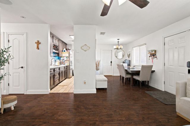 6218 Don Court, Riverbank, CA 95367