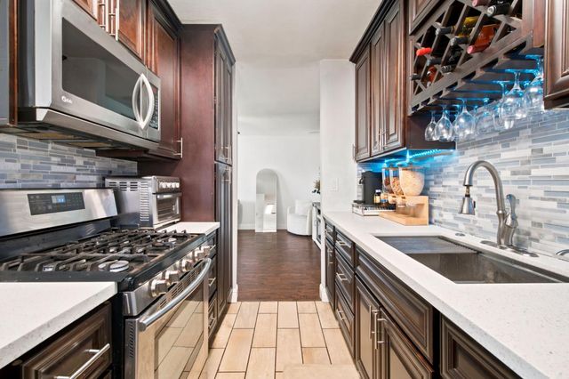 6218 Don Court, Riverbank, CA 95367