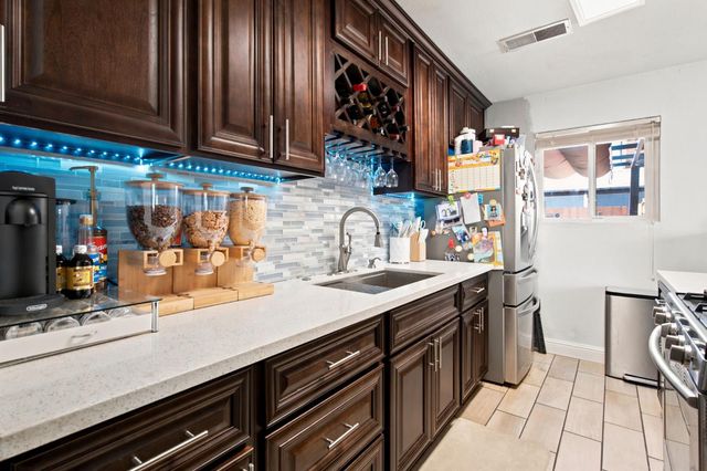 6218 Don Court, Riverbank, CA 95367