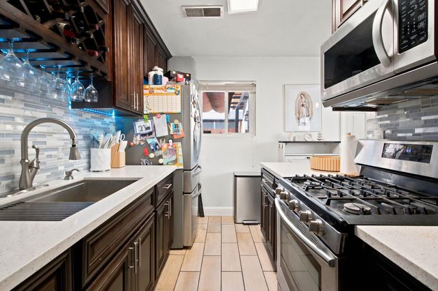 6218 Don Court, Riverbank, CA 95367
