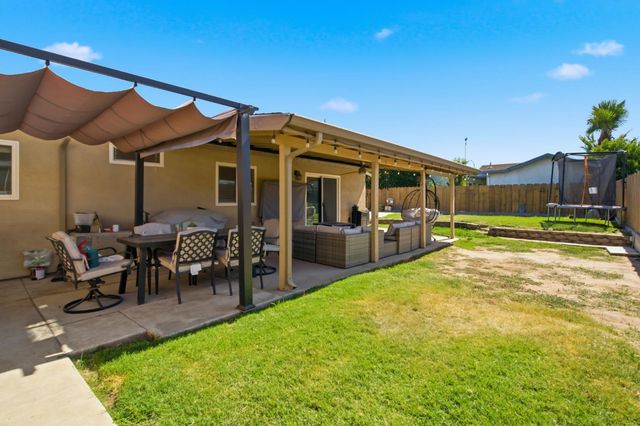6218 Don Court, Riverbank, CA 95367