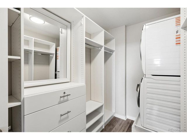 460 S Marion Pkwy B-951, Denver, CO 80209