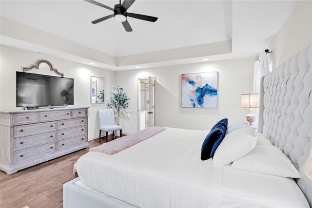5202 Heatherdale Drive, Grapevine, TX 76051