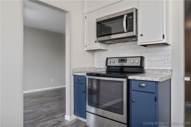 2903 Crums Lane, Jeffersonville, IN 47130