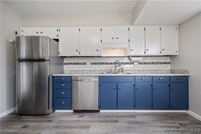 2903 Crums Lane, Jeffersonville, IN 47130