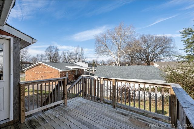 2903 Crums Lane, Jeffersonville, IN 47130