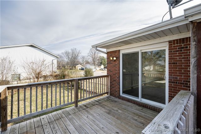 2903 Crums Lane, Jeffersonville, IN 47130