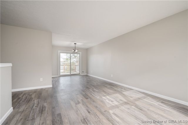 2903 Crums Lane, Jeffersonville, IN 47130