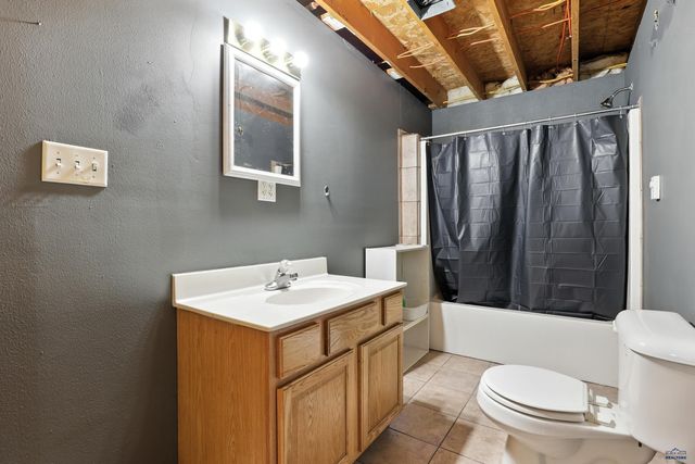 13760 TRIPLE S DR, Rapid City, SD 57702