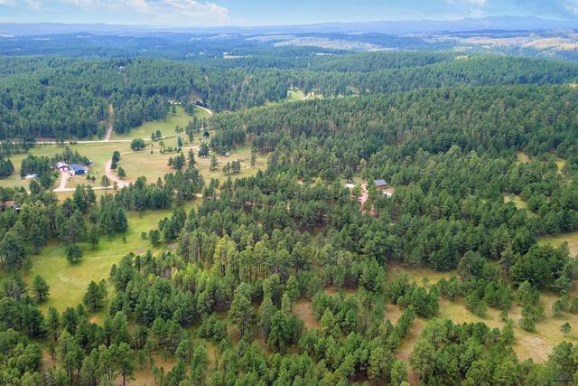 13760 TRIPLE S DR, Rapid City, SD 57702