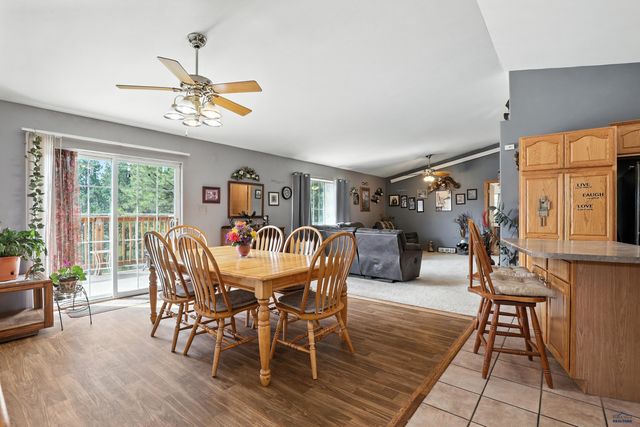 13760 TRIPLE S DR, Rapid City, SD 57702