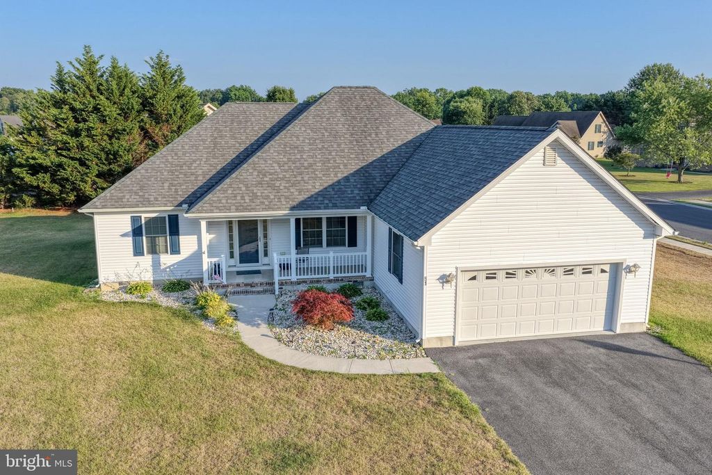 51 LULU LN, Dover, DE 19901