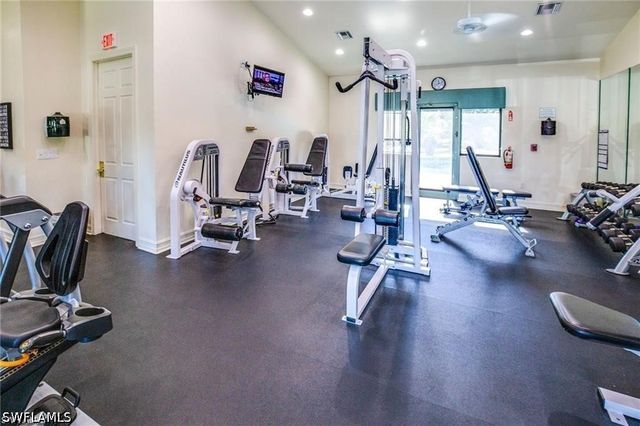 2740 Cypress Trace CIR 2725S, Naples, FL 34119