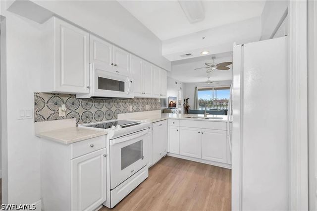 2740 Cypress Trace CIR 2725S, Naples, FL 34119