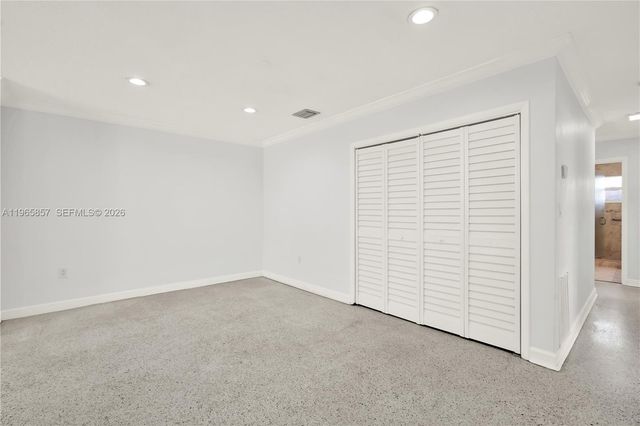 606 SW 58th Ct, Miami, FL 33144