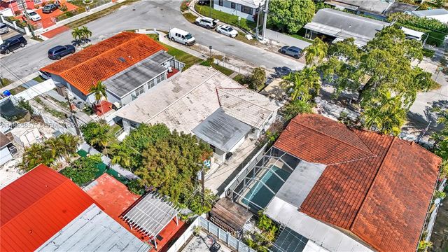 606 SW 58th Ct, Miami, FL 33144