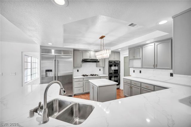 2707 Fan Palm Court, Henderson, NV 89074