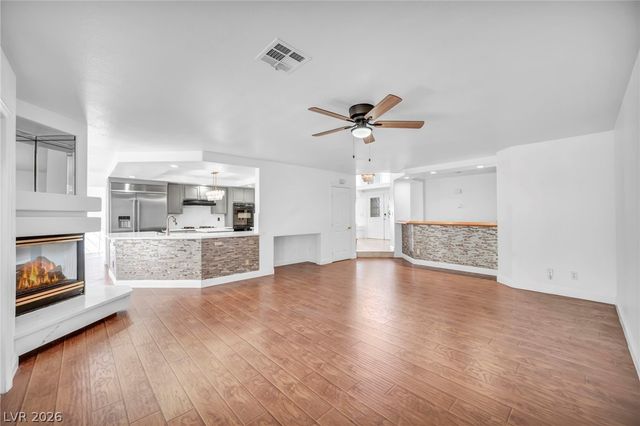 2707 Fan Palm Court, Henderson, NV 89074