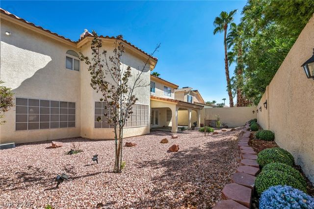 2707 Fan Palm Court, Henderson, NV 89074