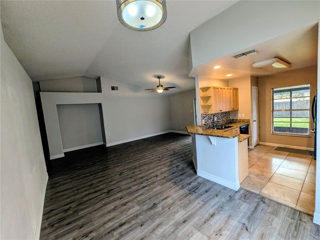 1537 GUNSMITH DRIVE, Lutz, FL 33559