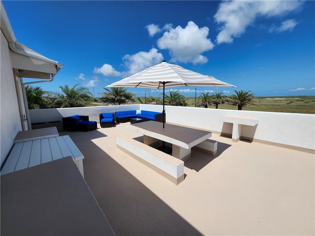 149 Porto Villageo Dr, Port Aransas, TX 78373