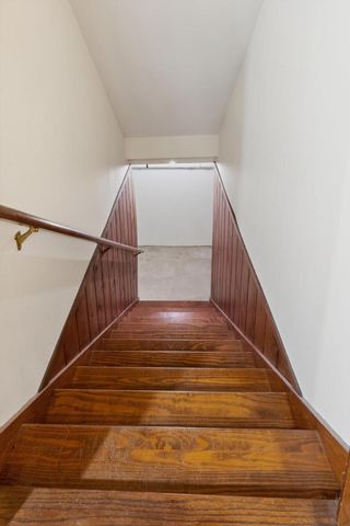 304 Fieldstone ROAD, Delafield, WI 53018