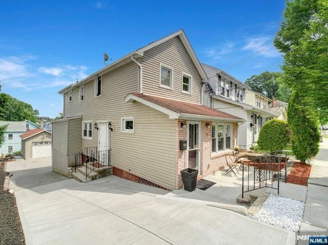 8 Pine Street, West Orange, NJ 07052