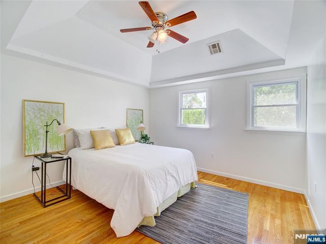 8 Pine Street, West Orange, NJ 07052