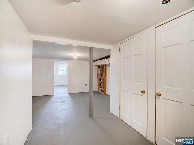 8 Pine Street, West Orange, NJ 07052