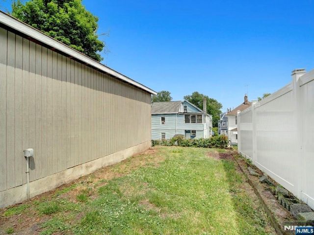 8 Pine Street, West Orange, NJ 07052